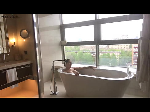 ❤️ Ogromna laska namiętnie waląca sobie cipkę w łazience ☑ Sluts at pl.sexvideogif.ru ❌❤